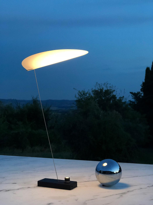 Настольный светильник Koyoo, Ingo Maurer