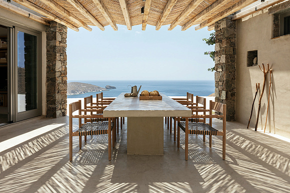 Книга Living by the Sea, Beta-Plus Publishing