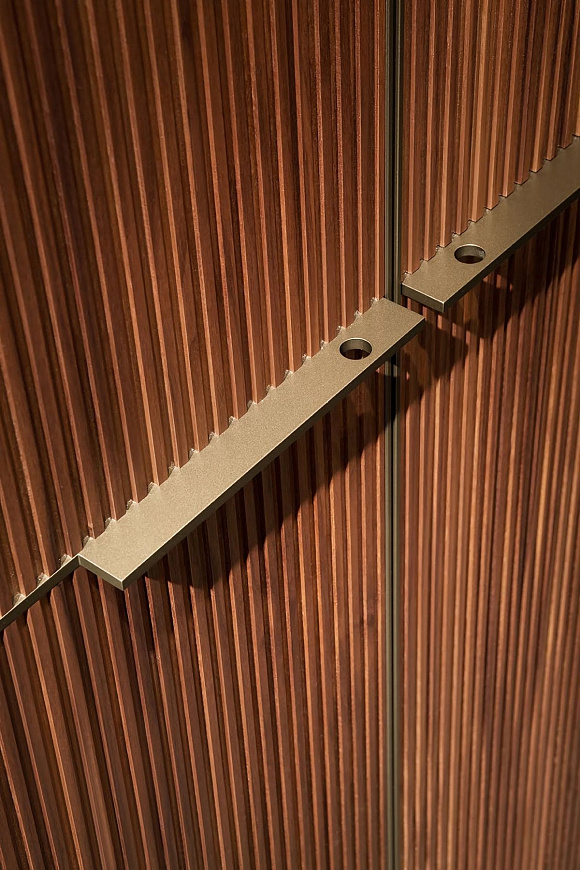 Шкаф Seryasse, Lema