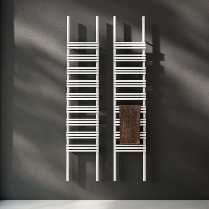 Электрический полотенцесушитель Pioli Wall, Antrax