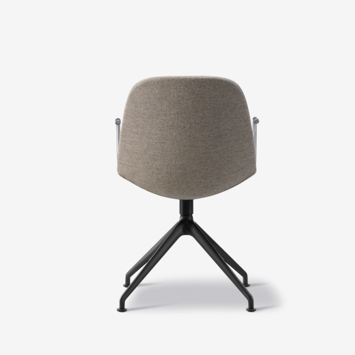 Кресло Eyes Swivel Armchair, Fredericia
