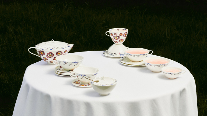 Заварочный чайник Tea Pot Anemone Milk Midnight Flowers by Marni, Serax