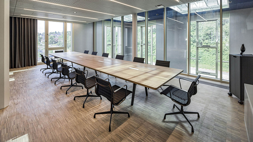 Стулья Aluminium Chairs EA 101/103/104, Vitra