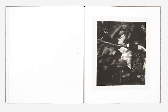 Книга August. Collier Schorr, MACK