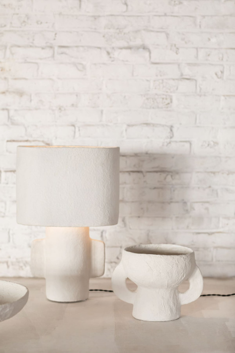 Ваза Vase With Handles Paper Mache Earth White by Marie Michielssen, Serax