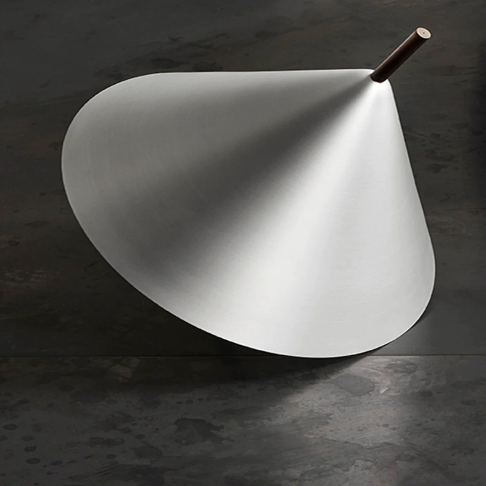 Торшер Cone Spinning Top Lamp, Kristina Dam Studio