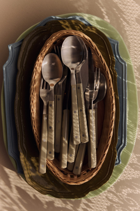 Набор столовых приборов 70s cutlery: olive – set of 16, HKliving