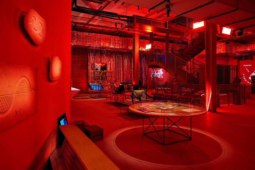 Книга Echoes: Cassina. 50 Years of iMaestri, Rizzoli International Publications Inc.