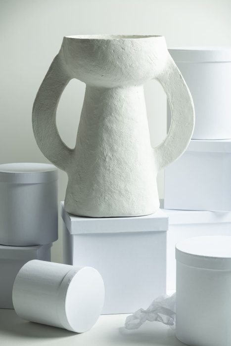 Ваза Vase With Handles Paper Mache Earth White by Marie Michielssen, Serax