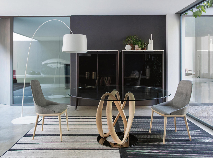 Обеденный стол Infinity, Porada