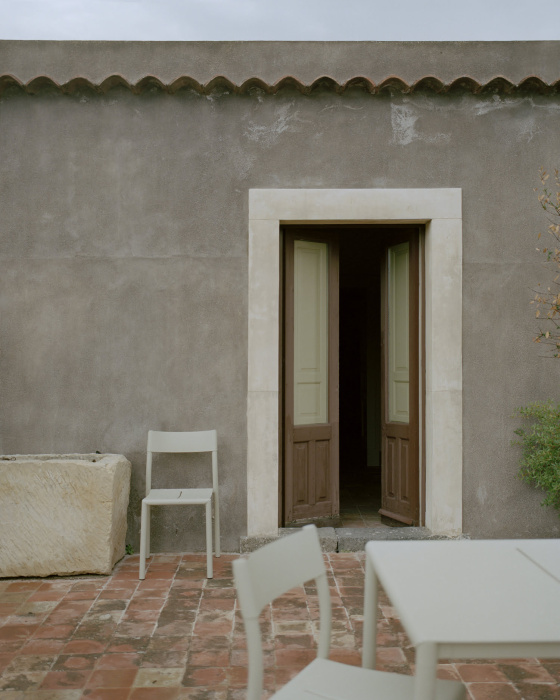 Уличный стул May Chair, New Works