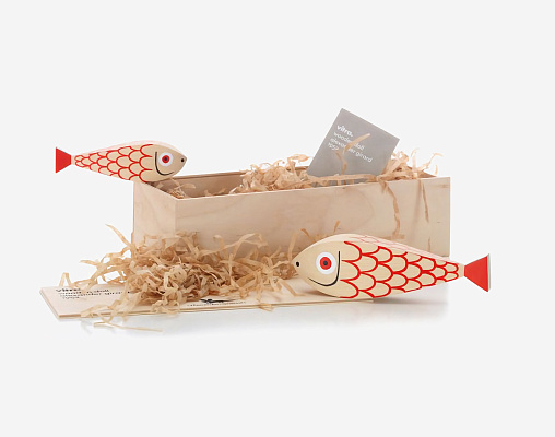 Скульптура Wooden Dolls, Mother Fish and Child Vitra