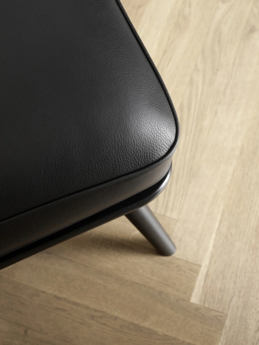 Кресло Spine Lounge Chair Petit, Fredericia