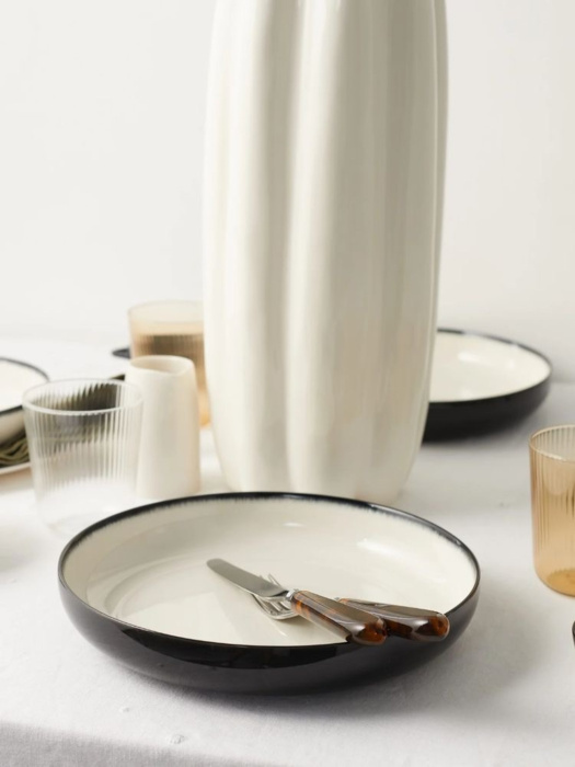 Глубокая тарелка High Plate, Dé Off-White/Black Var D by Ann Demeulemeester, Serax