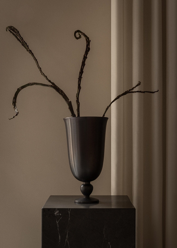 Декоративная ваза Pavot Vase, Audo Copenhagen (ex. Menu)