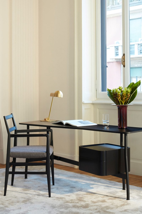 Стул Leggera, Cassina