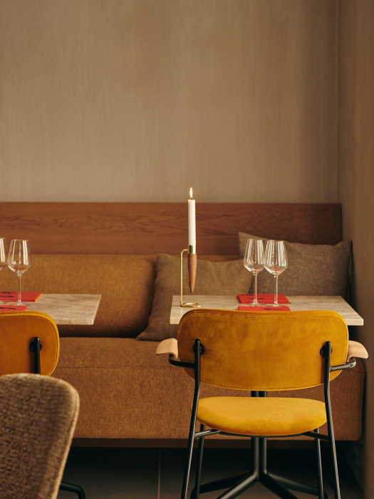 Барный стол Harbour Column Table, 60x70, Audo Copenhagen (ex. Menu)