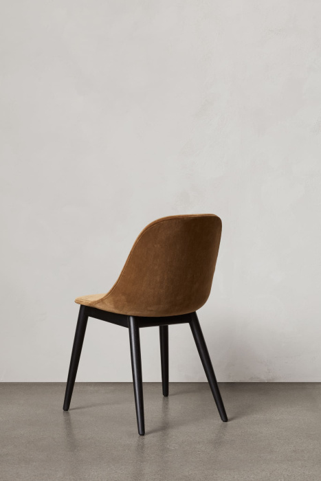 Стул Harbour Side Dining Chair, Wooden Base, upholstered, Audo Copenhagen (ex. Menu)