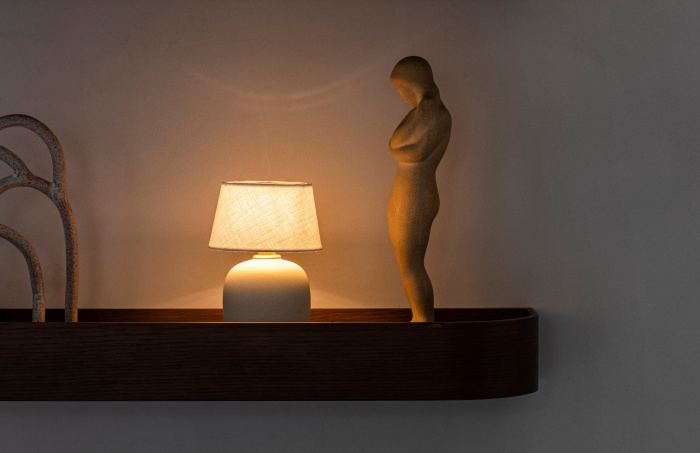 Переносной настольный светильник Torso Table Lamp, Portable, Audo Copenhagen (ex. Menu)