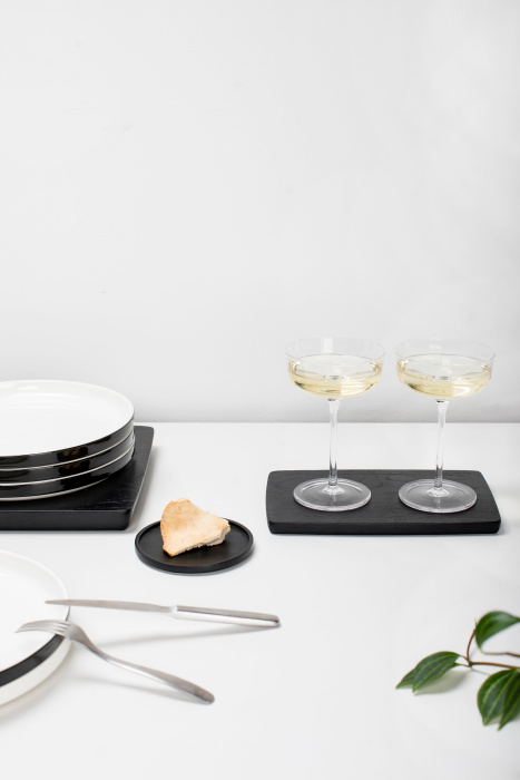 Набор из 4-х тарелок Plate Low Black Glazed Passe-Partout by Vincent Van Duysen, Serax