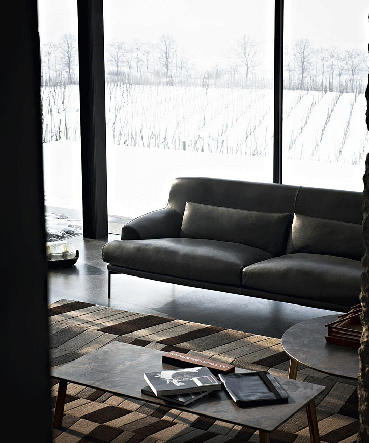 Диван Montevideo, Tacchini