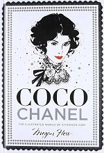 Книга Coco Chanel: The Illustrated World of a Fashion Icon, 