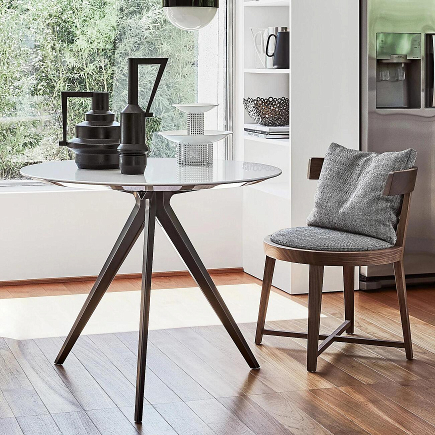 Обеденный стол Zefiro, Flexform