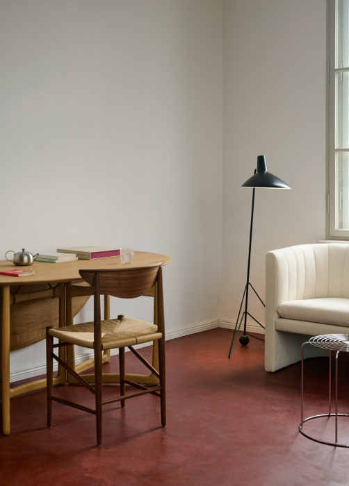 Стул Drawn HM3, And Tradition (&Tradition)