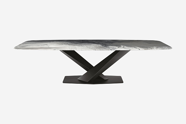 Обеденный стол Stratos 