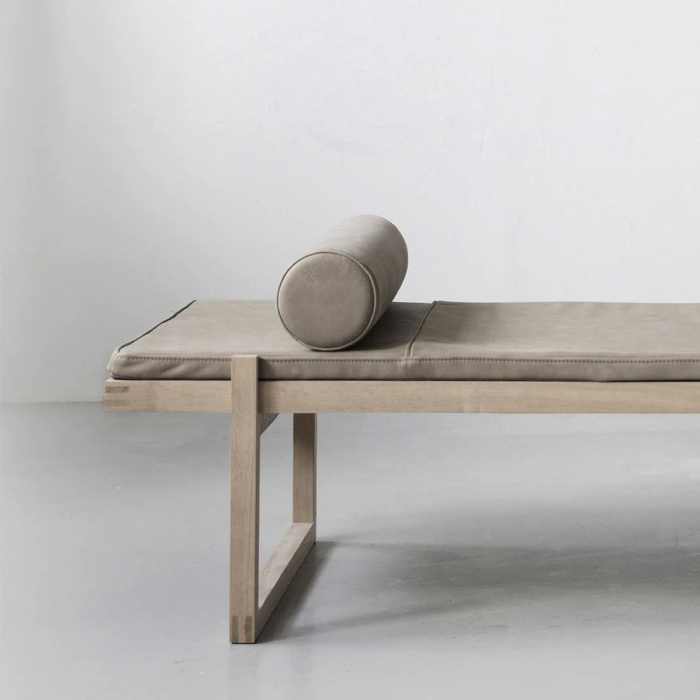 Подушка Minimal Pillow, Kristina Dam Studio