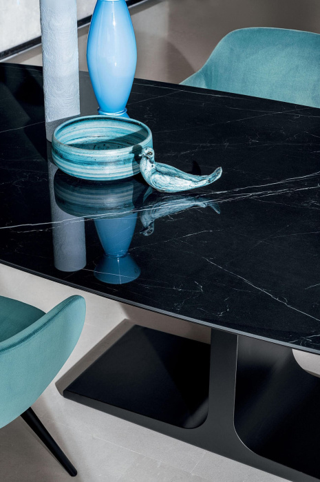 Стол Palace Shaped, Sovet Italia