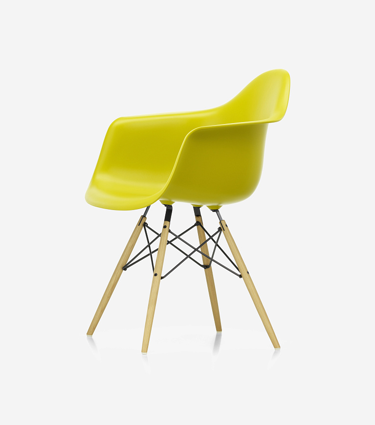 Кресло Eames Plastic Armchair RE DAW, Vitra