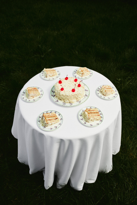 Набор из 2-х тарелок Plate Blossom Milk Midnight Flowers by Marni, Serax