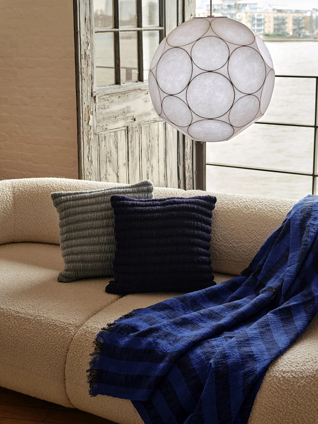 Подушка Ridge 45x45 cm Indigo Cotton Wool-Mix, Tom Dixon