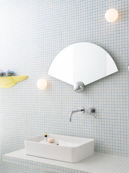 Настенное зеркало Sphera Fan mirror, Moustache