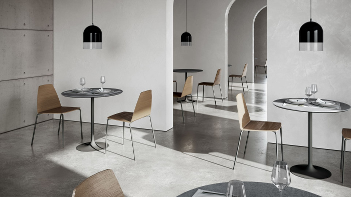 Стол Flûte Bar, Sovet Italia