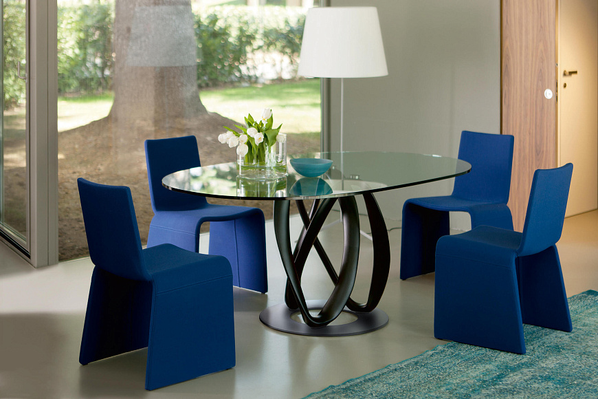 Обеденный стол Infinity, Porada