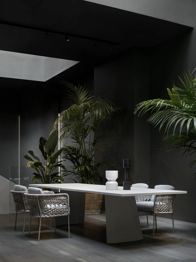 Обеденный стол Wedge, Living Divani