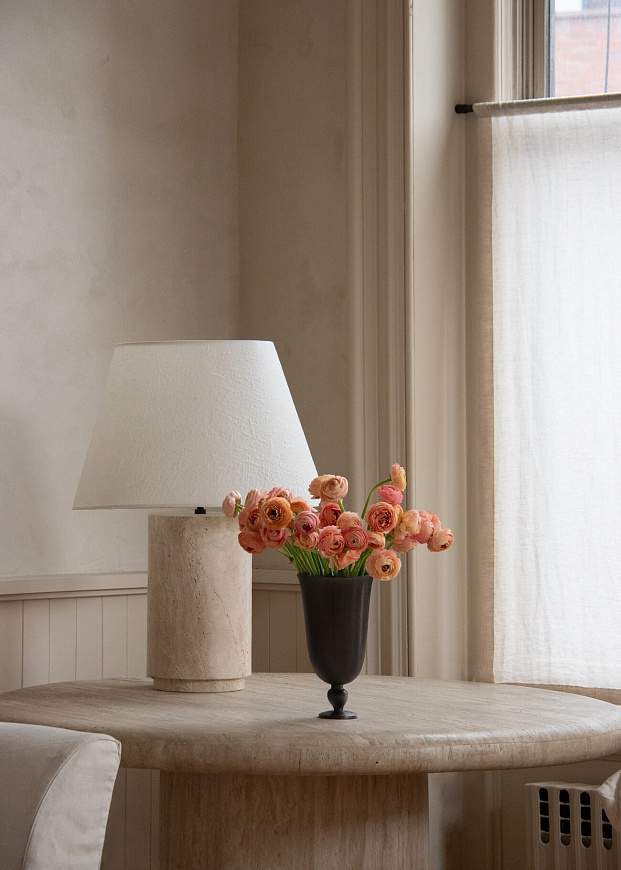 Декоративная ваза Pavot Vase, Audo Copenhagen (ex. Menu)