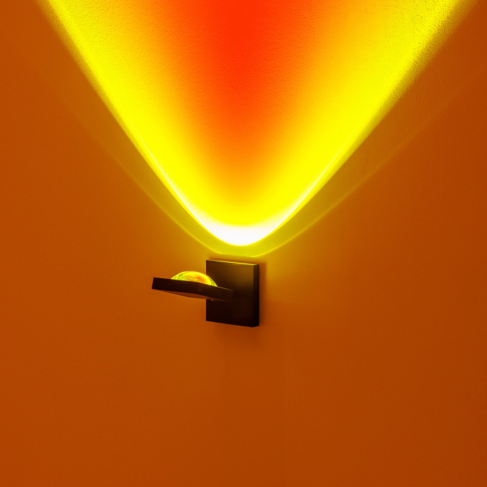 Настенный светильник Halo Applique, Halo Edition