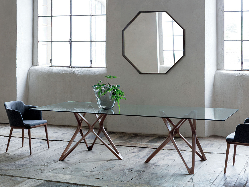 Обеденный стол Circe, Porada