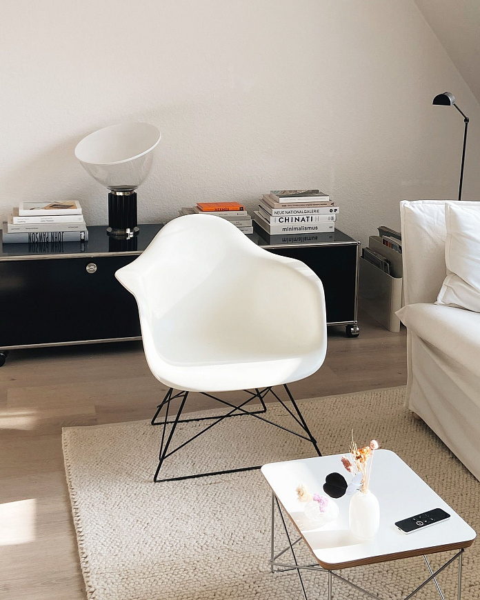 Кресло Eames Plastic Armchair RE LAR, Vitra