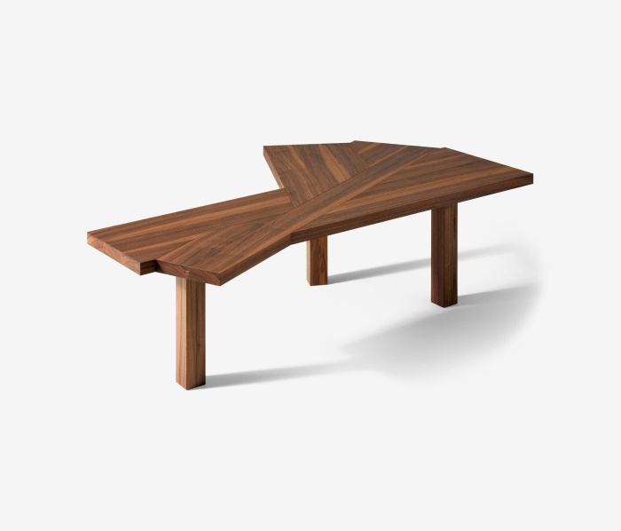 Обеденный стол Ventaglio, Cassina