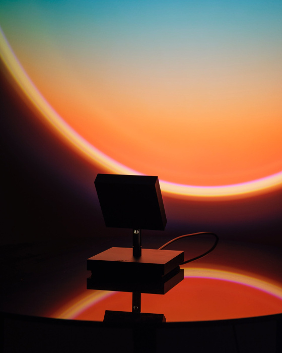 Настольный светильник Halo Mini Horizon, Halo Edition