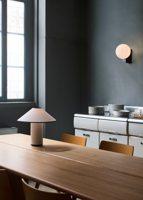 Настольный светильник Colette ATD6, And Tradition (&Tradition)