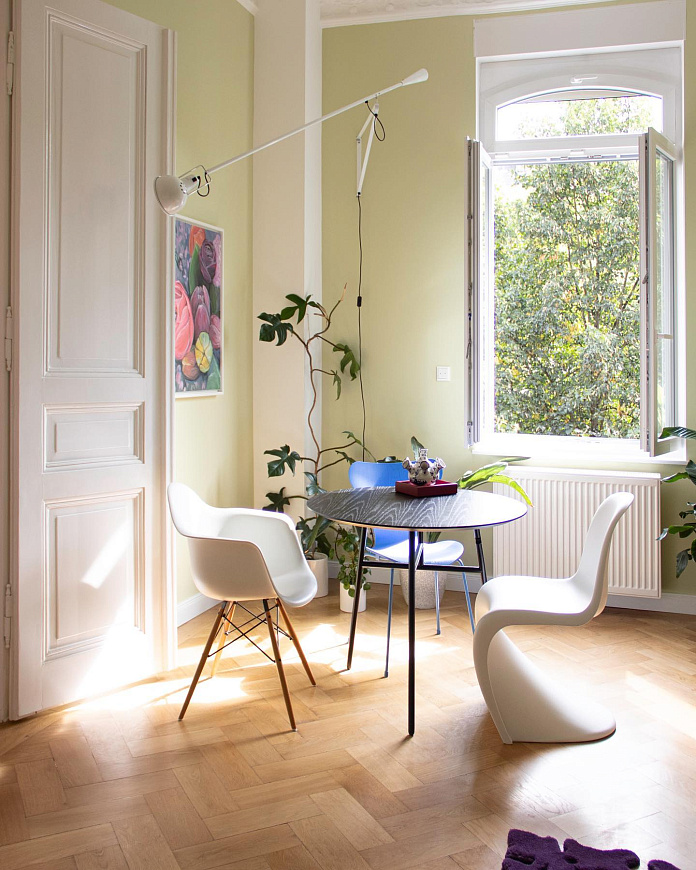 Кресло Eames Plastic Armchair RE DAW, Vitra