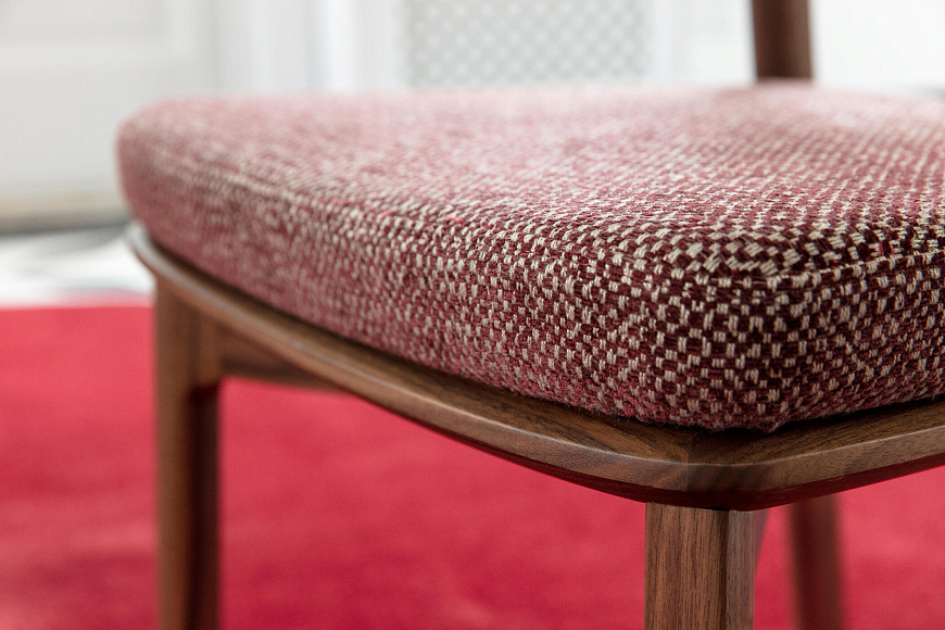 Стул Emma, Porada