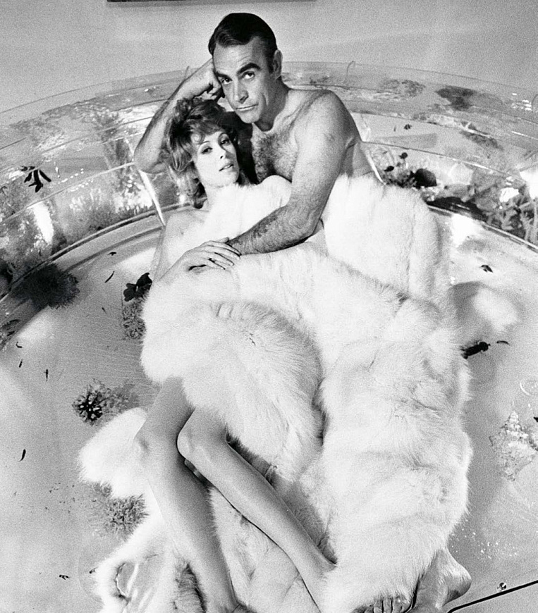 Книга Bond: Photographed By Terry Oneill HB, Acc Art Books