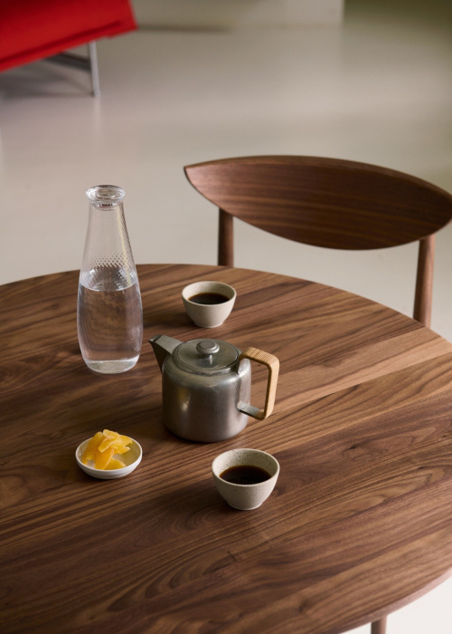 Стул Drawn HM3, And Tradition (&Tradition)