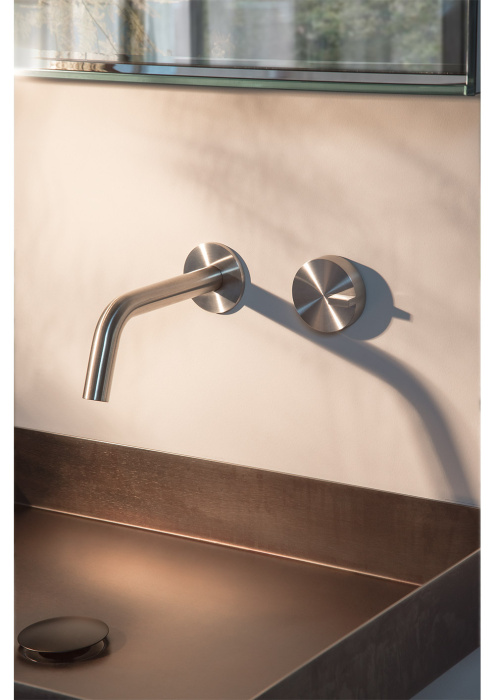 Смеситель из стены Q 18 10 / 18 11, Quadro Design